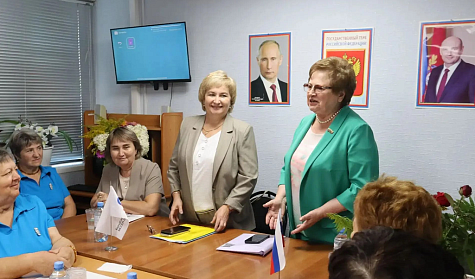«Мудрость» объединяет